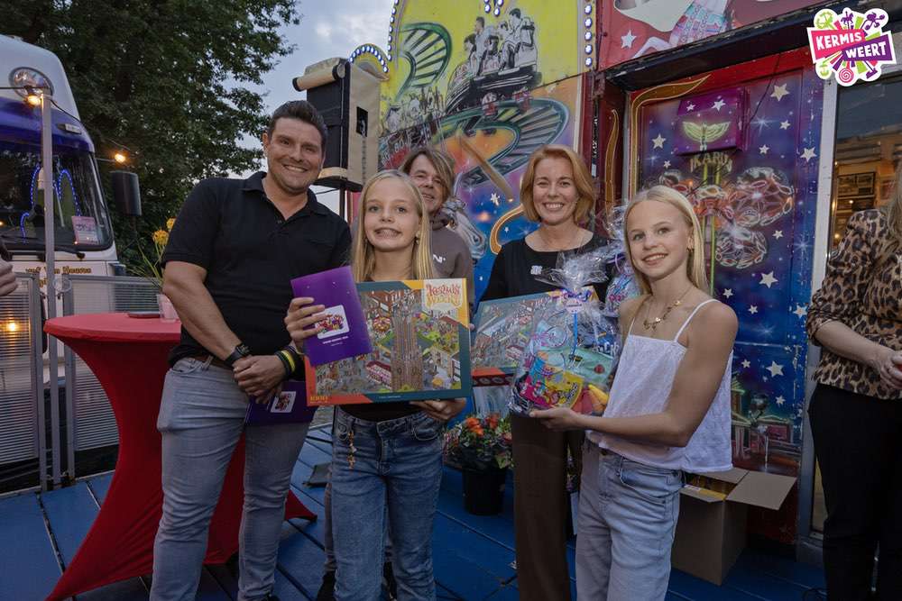 Foto: 'Uitreiking kermisprijzen 03'.